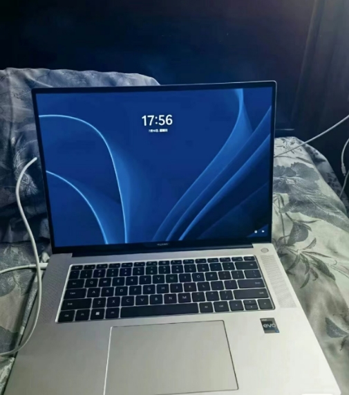 急售出自用华为matebook16s 2023款 i9 32 急售出自用华为matebook16s 2023款 i9 32